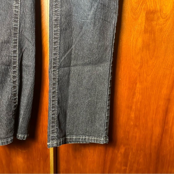 Roz & Ali gemstone jeans 23% cotton size 8 - Picture 2 of 10
